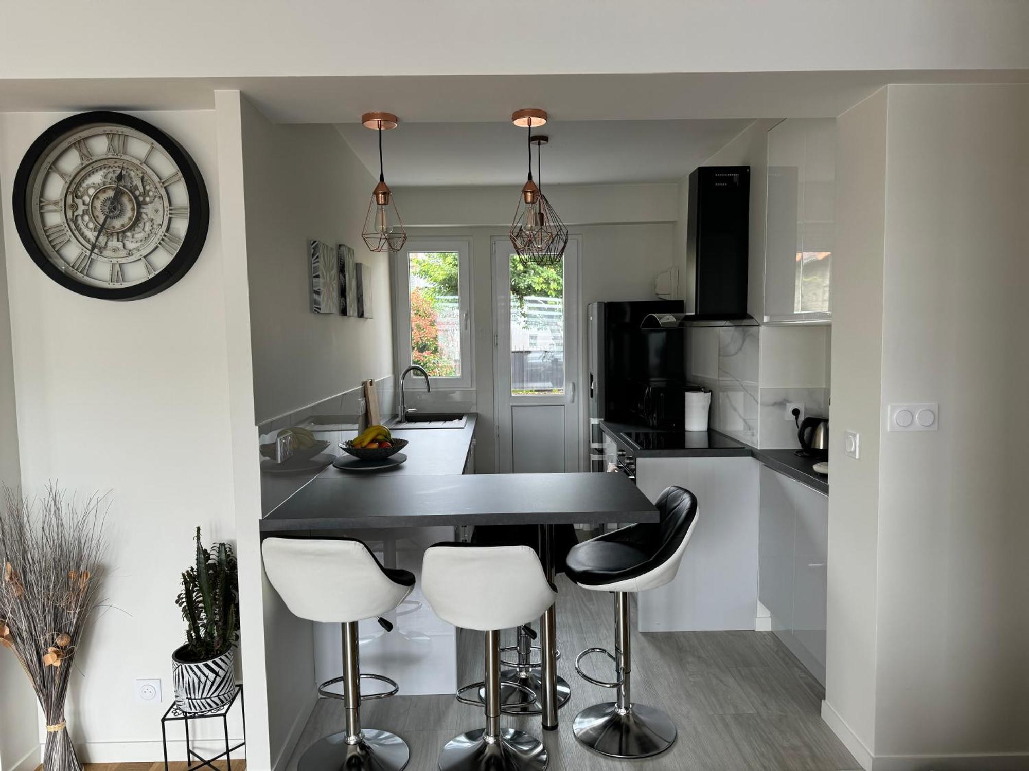 Appartement Chaleureux Et Spacieux T3 里摩日 外观 照片