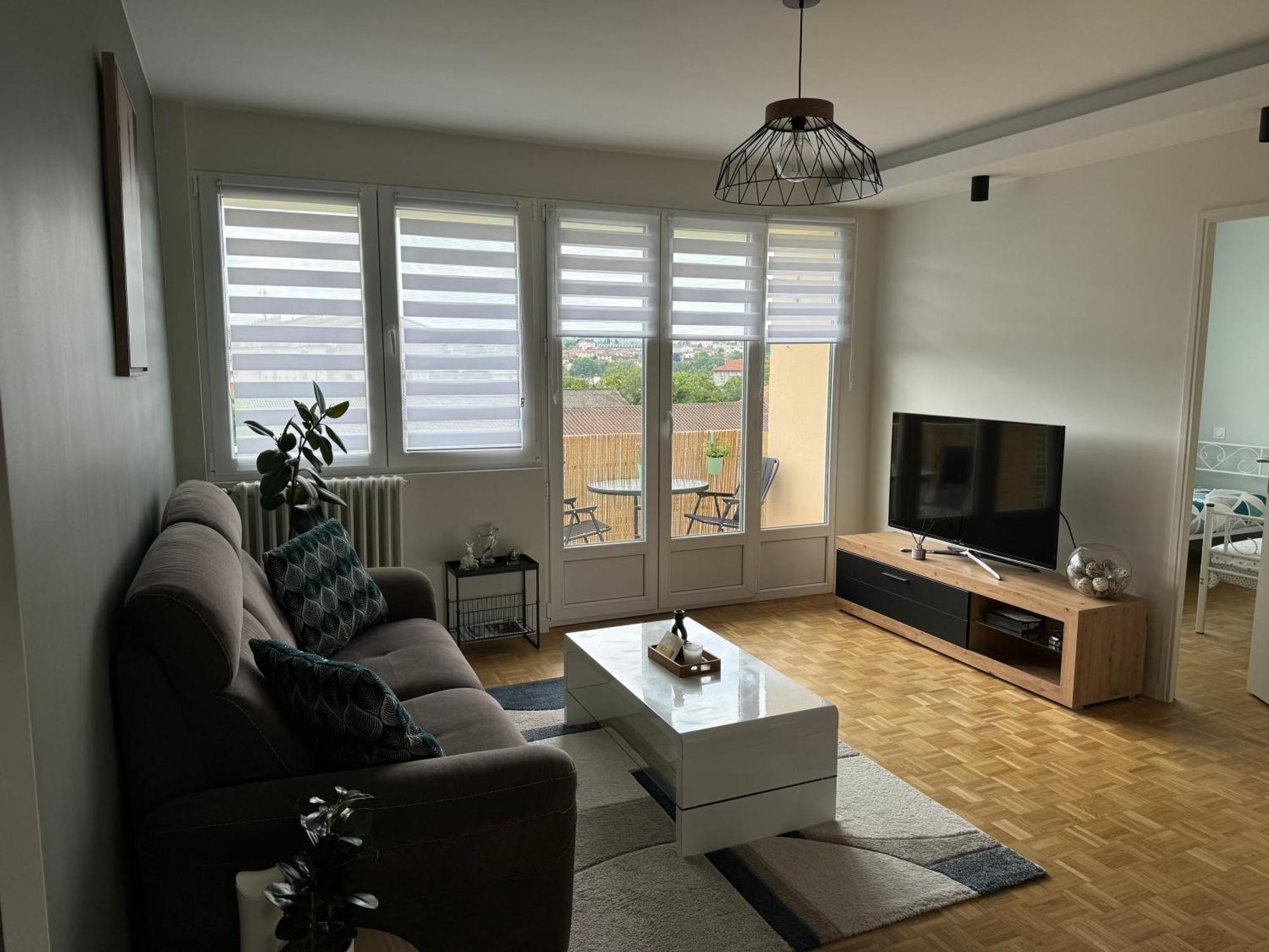 Appartement Chaleureux Et Spacieux T3 里摩日 外观 照片