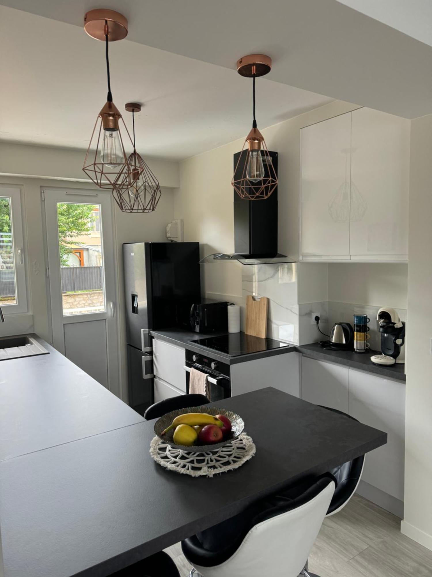 Appartement Chaleureux Et Spacieux T3 里摩日 外观 照片