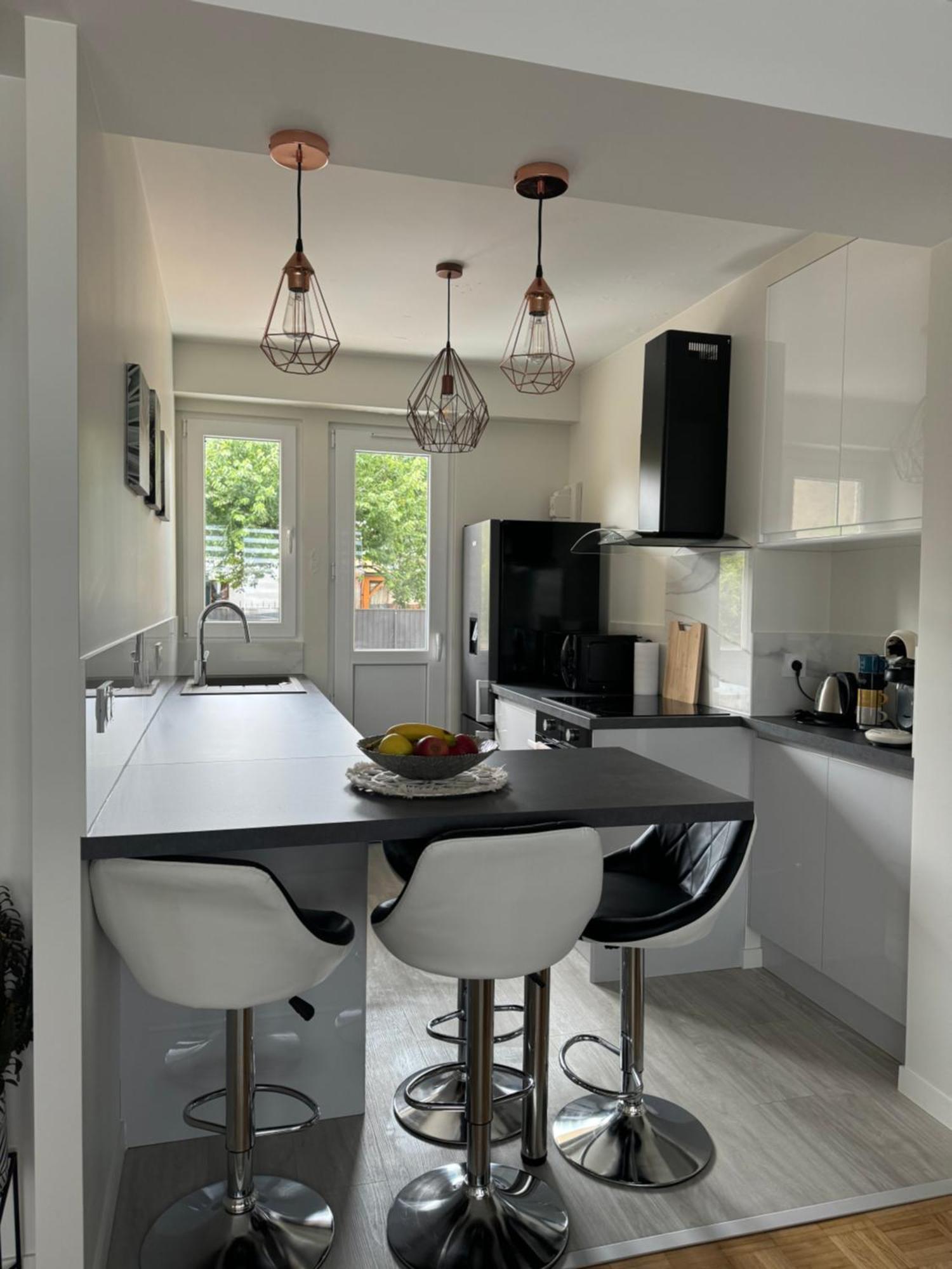 Appartement Chaleureux Et Spacieux T3 里摩日 外观 照片