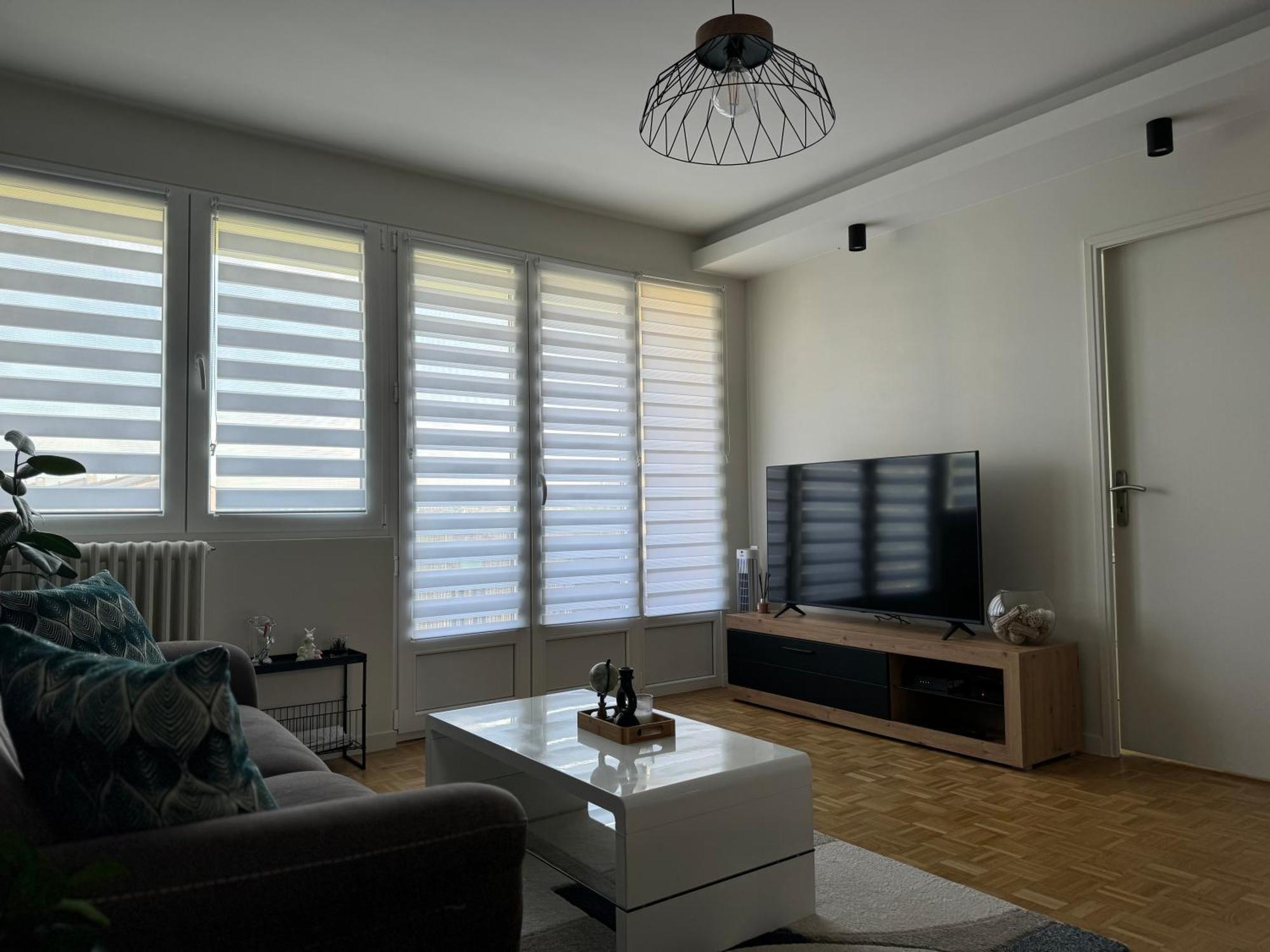 Appartement Chaleureux Et Spacieux T3 里摩日 外观 照片