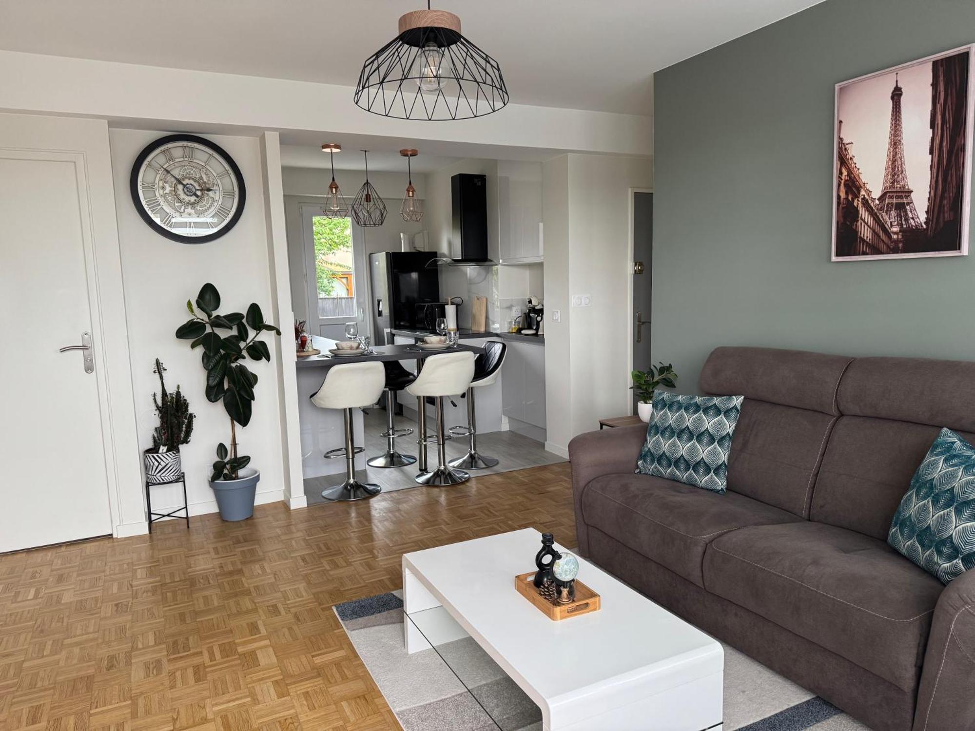 Appartement Chaleureux Et Spacieux T3 里摩日 外观 照片